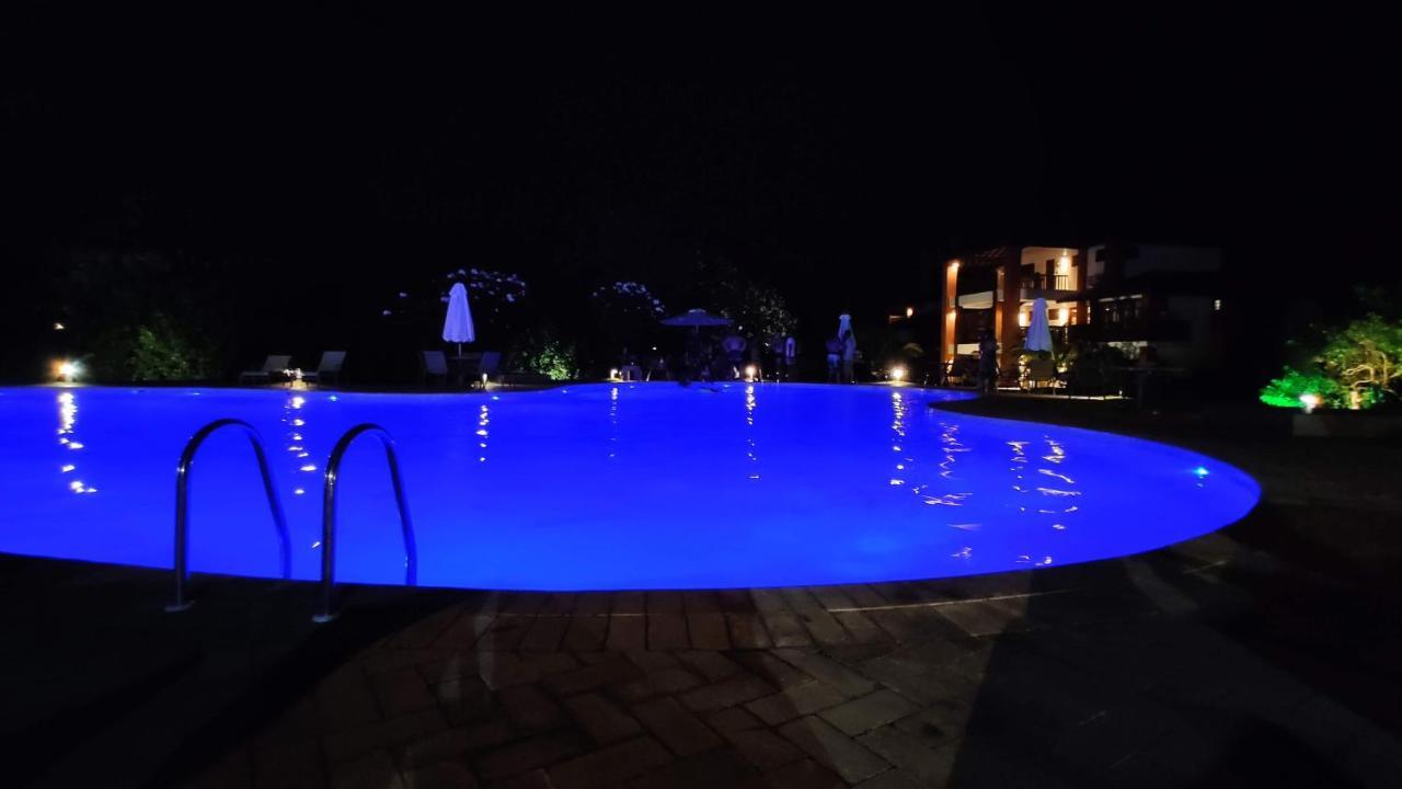 Piscinas Naturais De برايا دو فورتي المظهر الخارجي الصورة